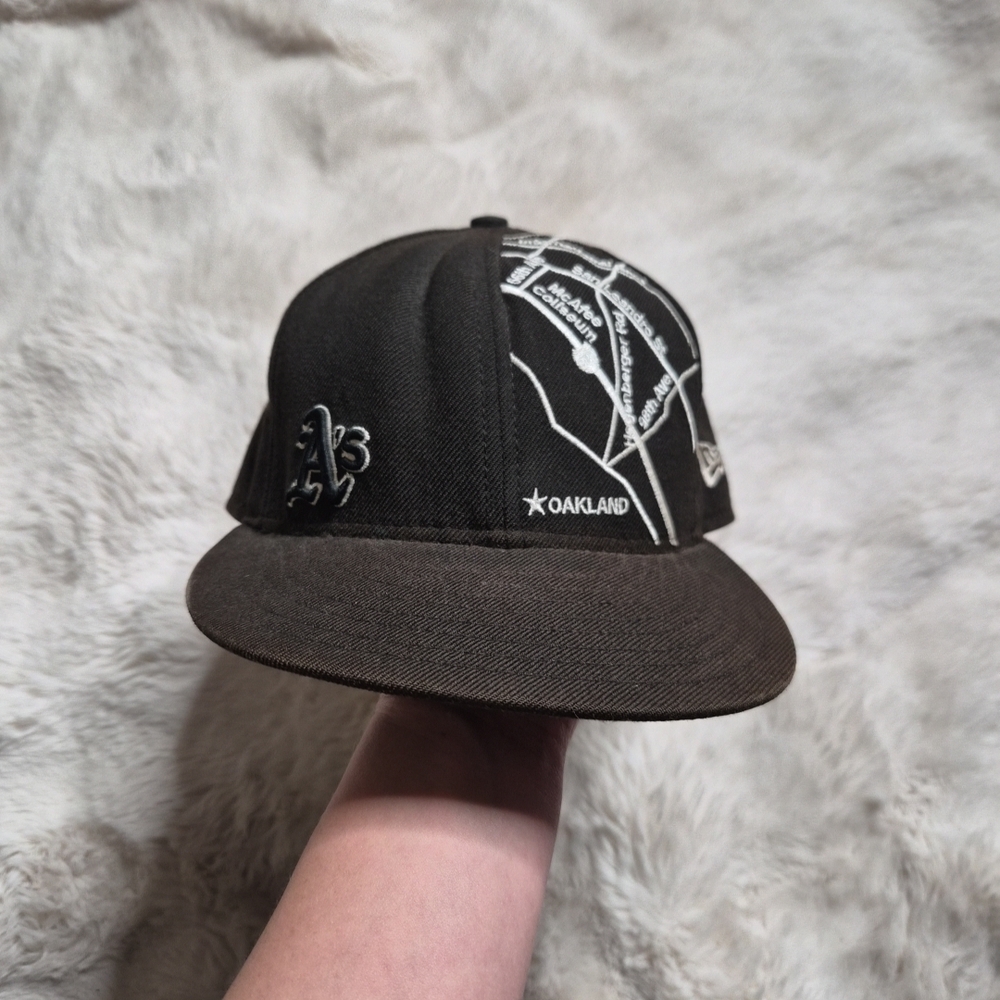 Vintage New Era Oakland A's Hat Baseball Cap Fitted Brown White Y2K Size 7 1/4"